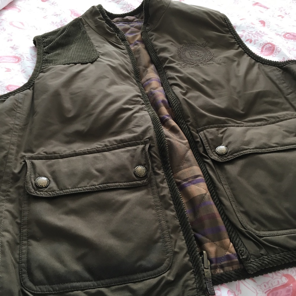 Reversible vest